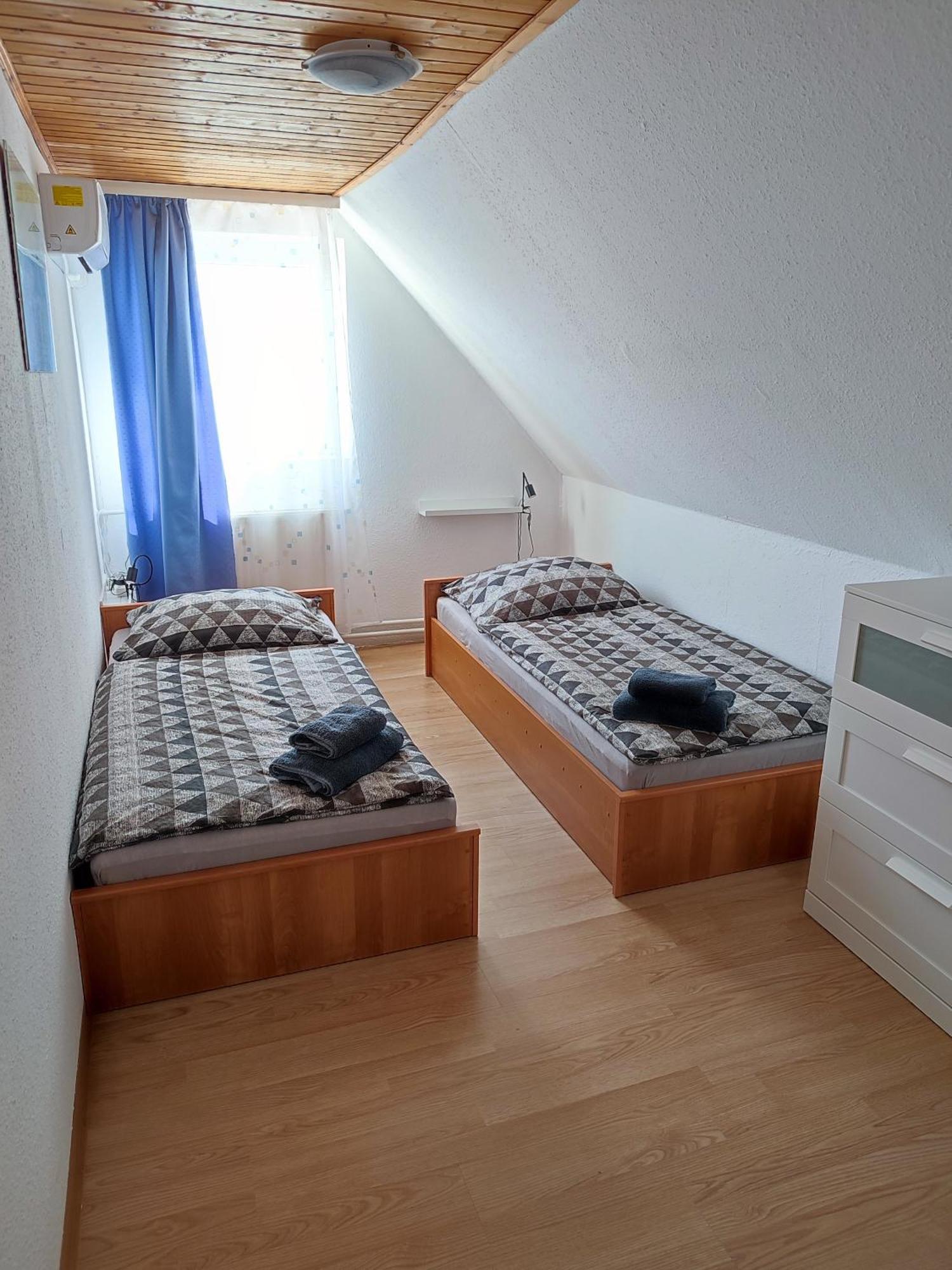 Aranyharmat Apartman Balatonlelle Exterior foto